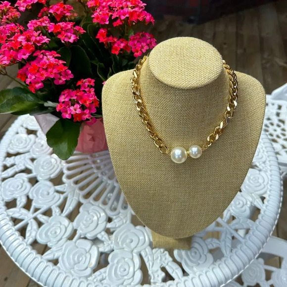 Gold Link Pearl Chain Choker Necklace - Picture 5 of 7